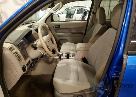 2012 Ford Escape Xlt z USA, uszkodzony, nr VIN 1FMCU0DG9CKA35701